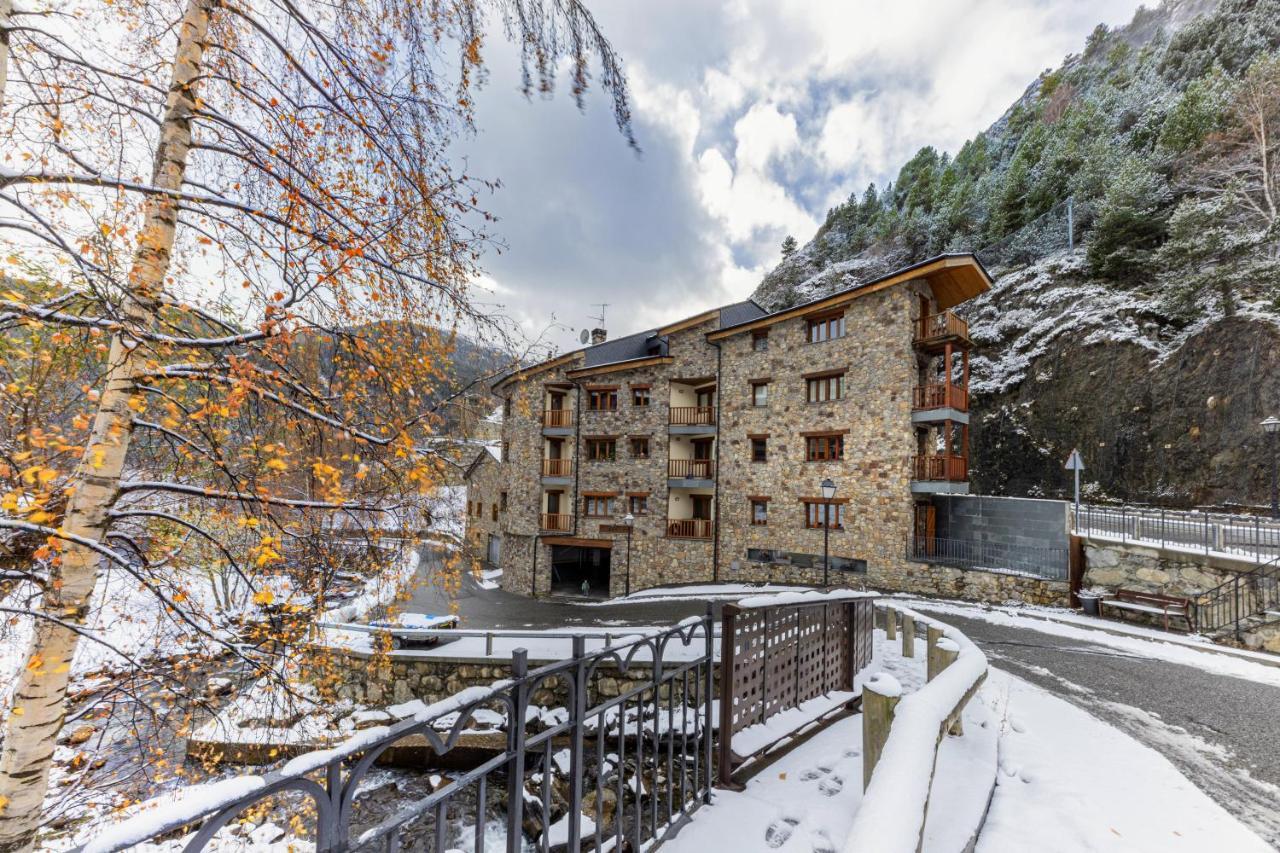 R Valle De Incles-Grandvalira Free Parking Canillo Ngoại thất bức ảnh